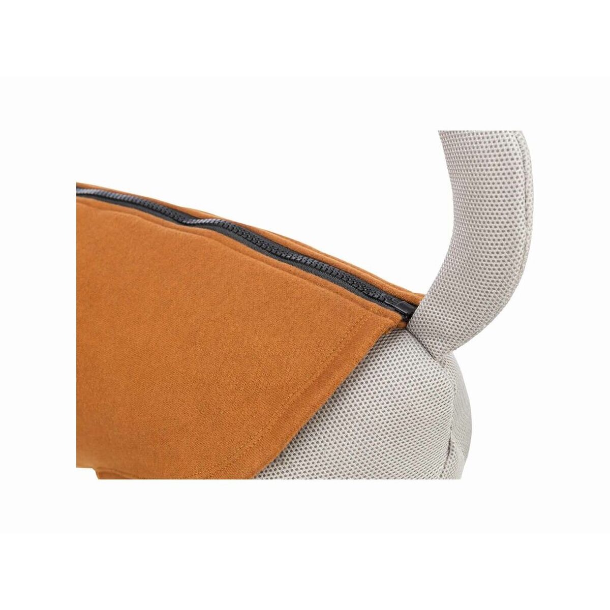 V6HC674DD3BB9990E422F847FB5FD726B2CR7457207P9