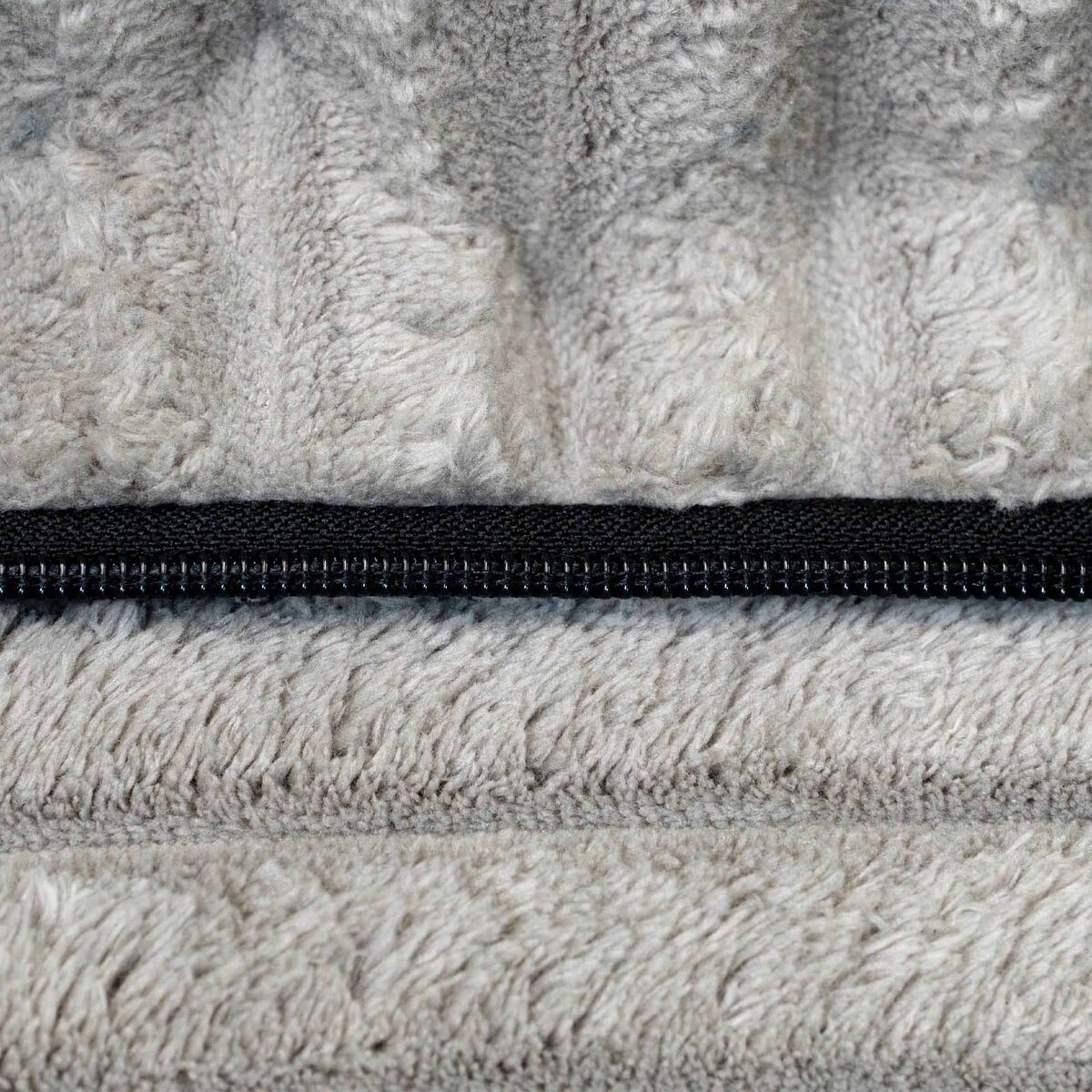 V2HD653CDCAD6D093D4214C01BF198EE732R7639595P2