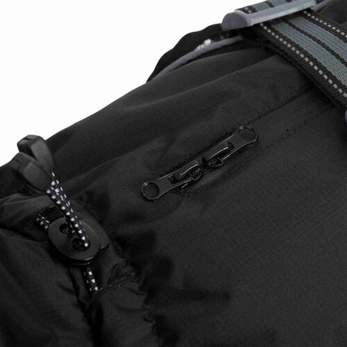 V6H4446D4191377CB55F9A0A0A4F850CC4CR7441999P10