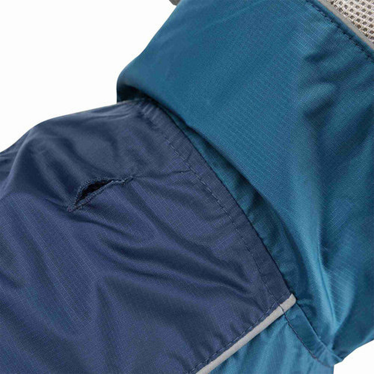 V7H5157BDB1BF7B48008BC54E0CFEF348E5R7441175P6