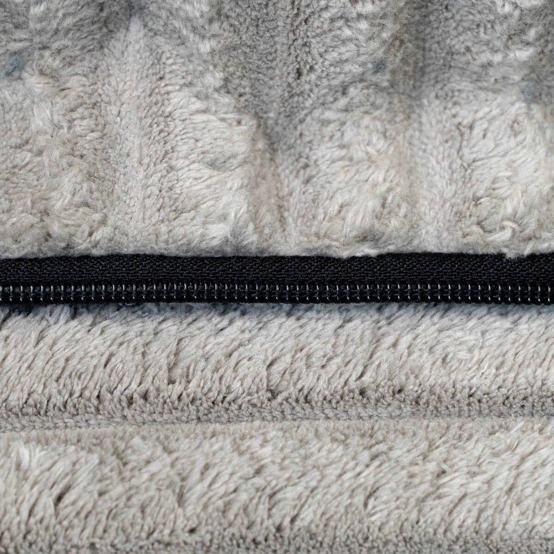 V2H76DB88C71FAB68879D429E5284F3B674R7639565P2